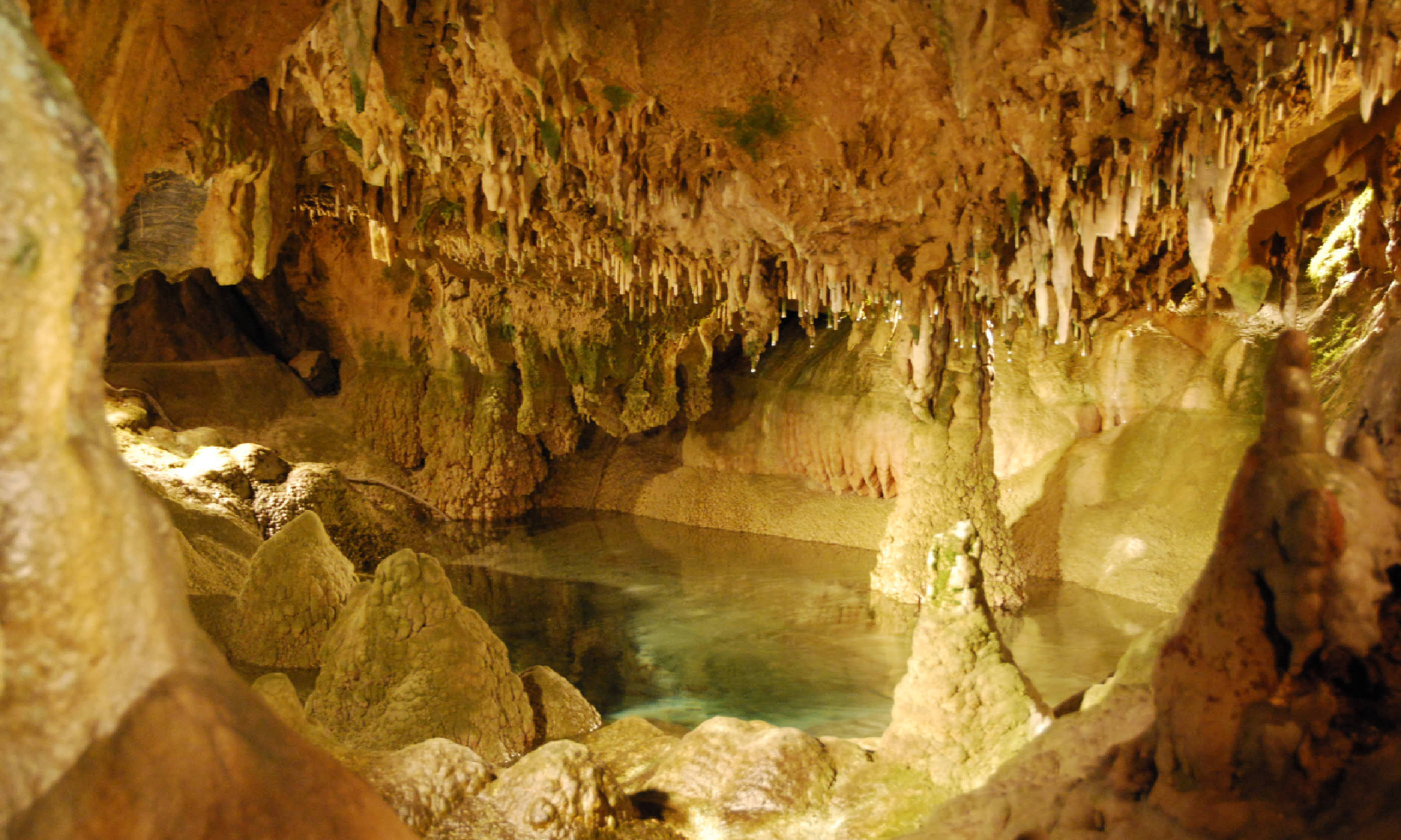 Crystal Lakes at Indian Caverns (Flickr C/C: Melanie)