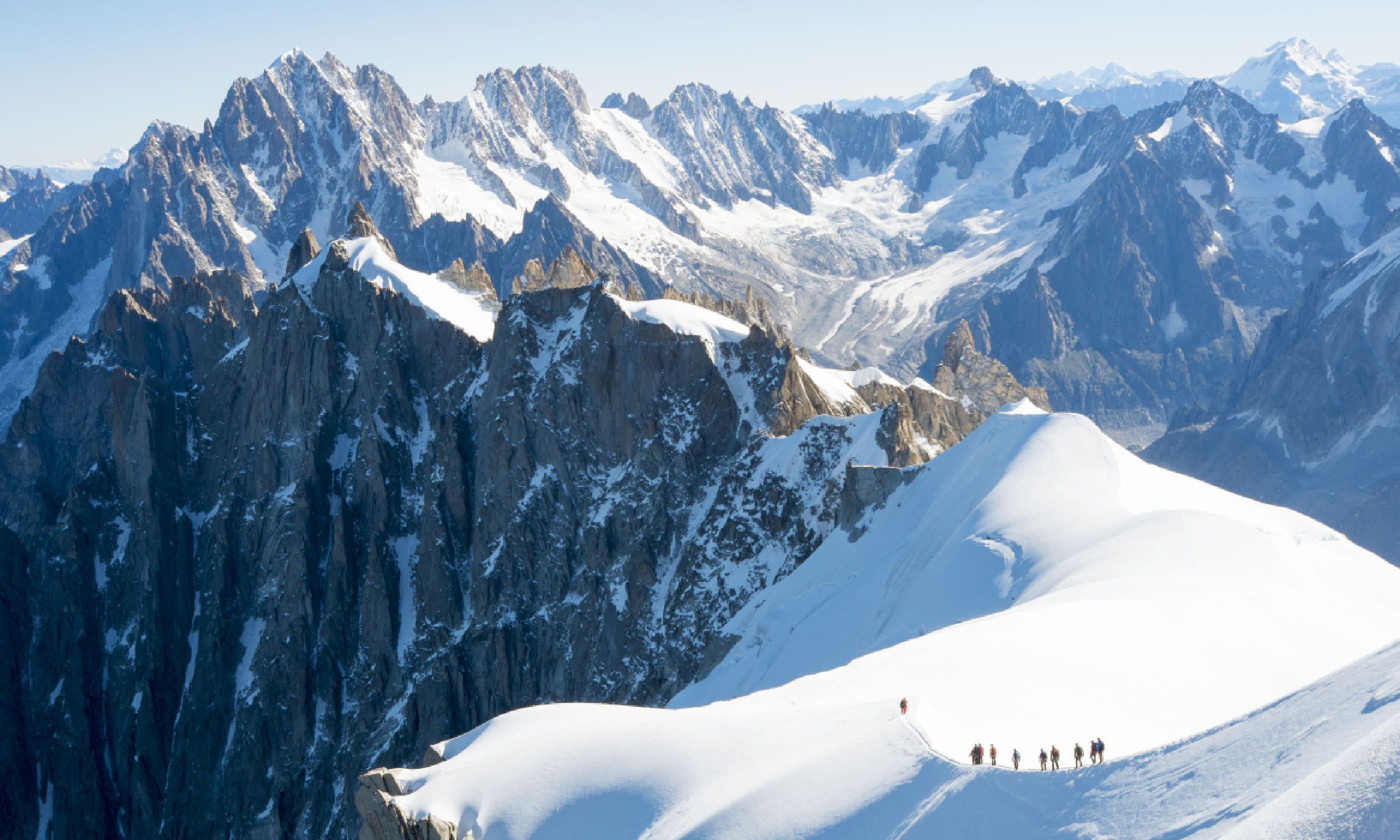 Mont Blanc mountaineers (Shutterstock)