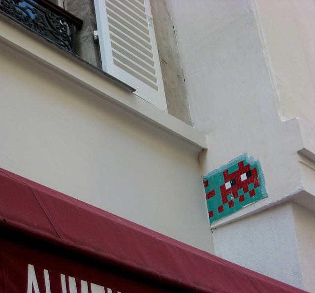 Space Invaders French Street Art