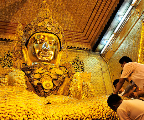 The-Mahamuni-Buddha