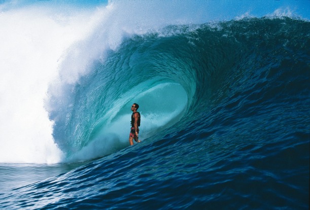 Surfers flock to Tahiti Iti (little Tahiti) to try their luck on the notoriously dangerous 'heavy wave' called Teahupoo. ...