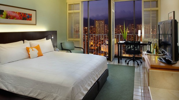 THE WAIKIKI PARC HOTEL: The smaller, trendier sister property of Honolulu's classic Halekulani Hotel offers the same ...