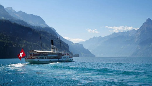 The 1901 paddle steamer, Uri, on Lake Lucerne.
