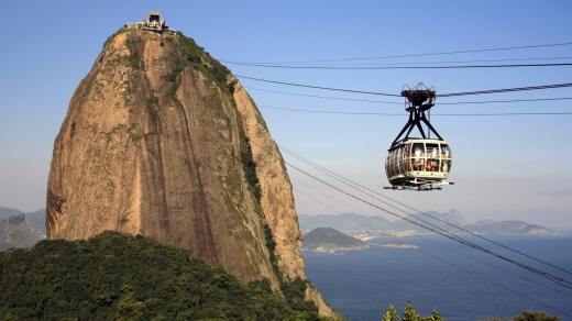 Sugarloaf is the second of Rio's twin peaks.
