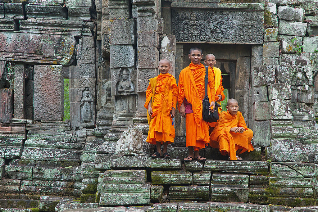 Preah Pithu T Monks in Siem Reap. Photo by <a href="https://commons.wikimedia.org/wiki/File%3APreah_Pithu_T_Monks_-_Siem_Reap.jpg">JJ Harrison</a>, (Own work) <a href="http://creativecommons.org/licenses/by-sa/3.0">CC BY-SA 3.0</a>, via Wikimedia Commons
