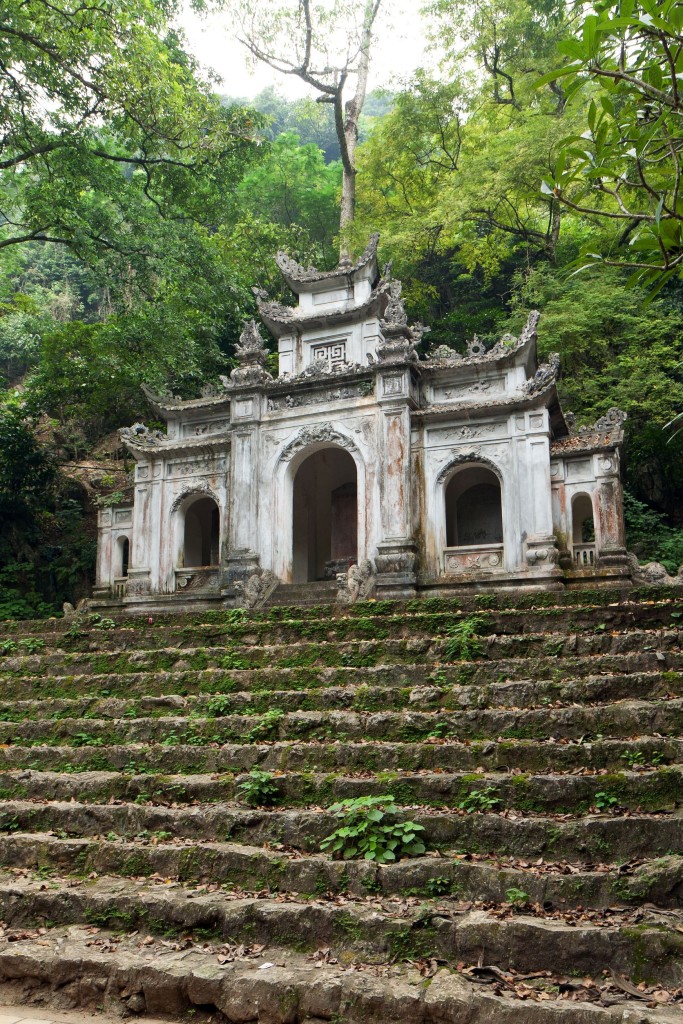 Stairs leading to an old building near Perfume Pagoda. Photo © Tuomas Lehtinen/123rf.