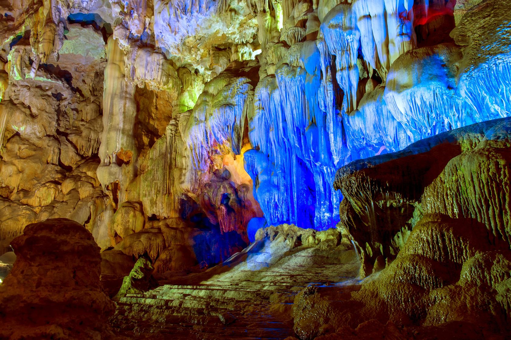 Inside the Dau Go Cave in Ha Long Bay. Photo © Nikolay Grachev/123rf.