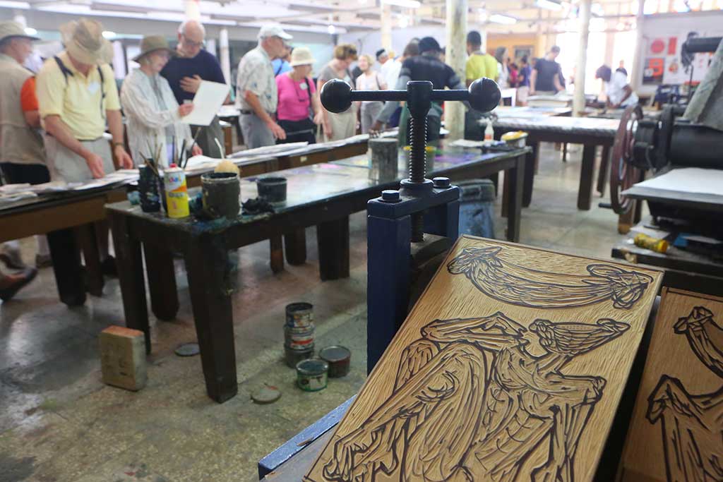 Taller de la Graciva in Habana Vieja. Photo © Christopher P. Baker.