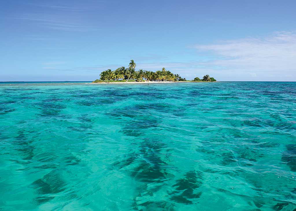 Silk Cayes. Photo © Lebawit Lily Girma.