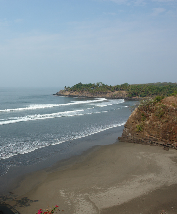 Waves roll in to Playa Las Flores, El Salvador.