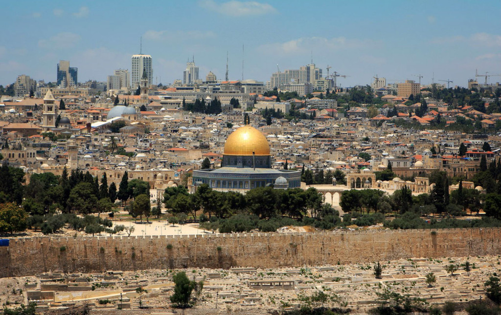 View from the Mount of Olives. Photo © Eve Chafarnski/123rf.