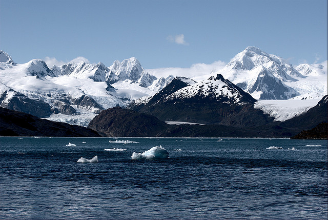 Ainsworth bay and the Marinelli glacier.