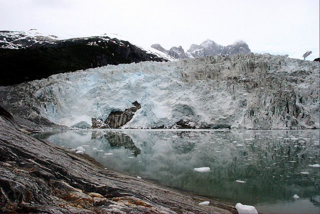 Pía glacier in the western Beagle Channel.