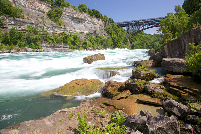 Along the banks of the Niagara River on the White Water Walk.