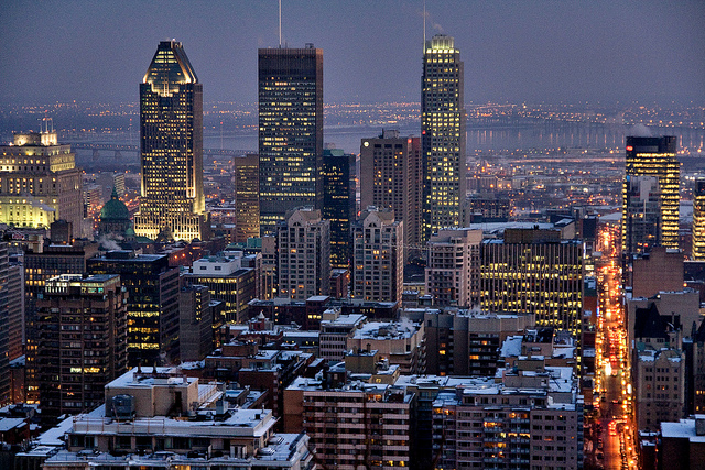 Montréal at night.