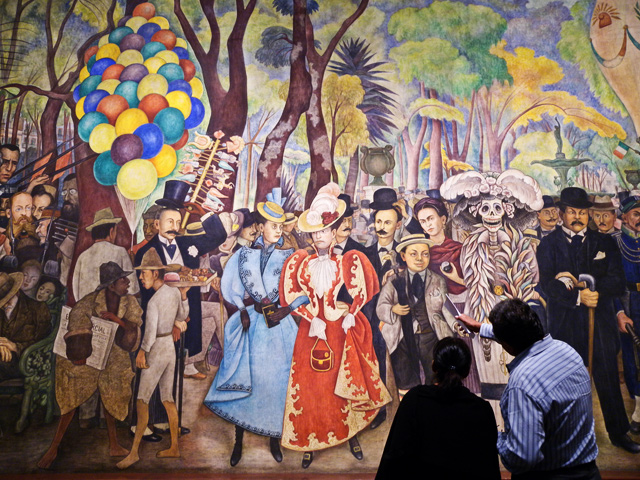 One of Diego Rivera’s most entertaining works is housed in the Museo Mural Diego Rivera, a small museum dedicated entirely to that piece.