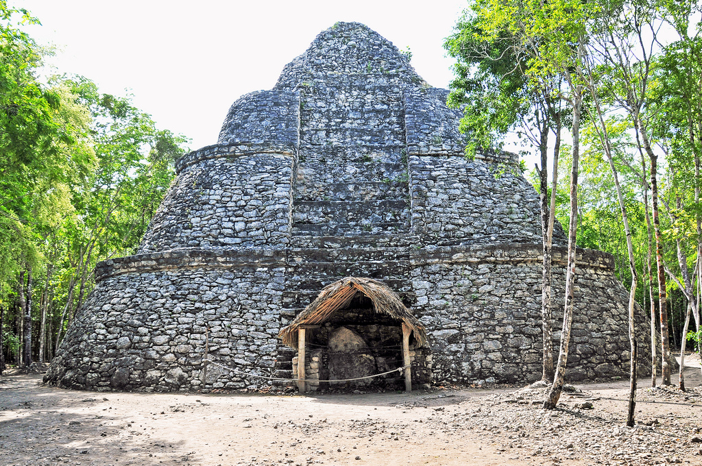 Xaibe - The Crossroads Pyramid - in Cobá. Photo © <a href="https://www.flickr.com/photos/archer10/">Dennis Jarvis</a>, licensed CC-BY.