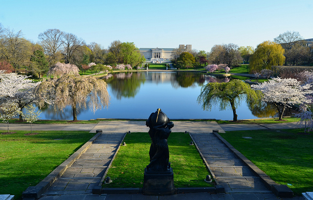Wade Park Lagoon and the Cleveland Museum of Art.