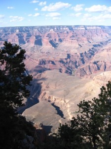 View across the dramatic Grand Canyon.