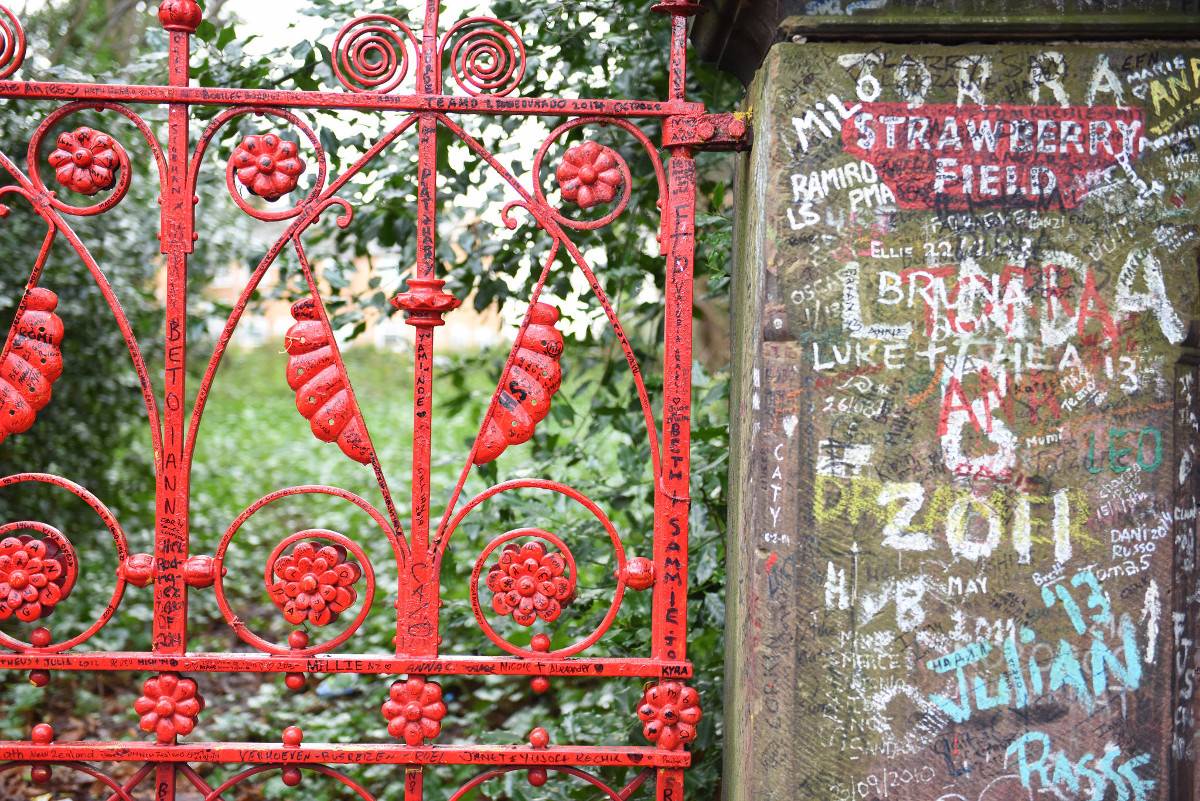 Strawberry Fields. Image by Francisco Antunes / CC BY 2.0