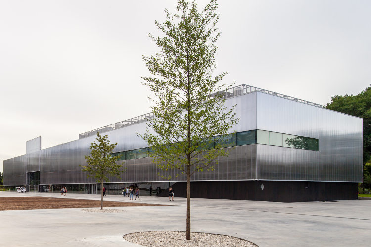 The new building of the Garage Museum of Contemporary Art  in Gorky Park. Image by Sergey Norin / CC BY 2.0