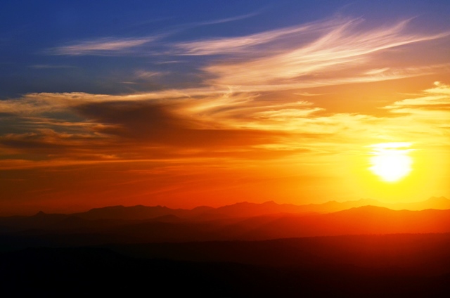 Enjoy sensational  sunsets from Mount Tamborine. Image by chameleonseye / Getty Images