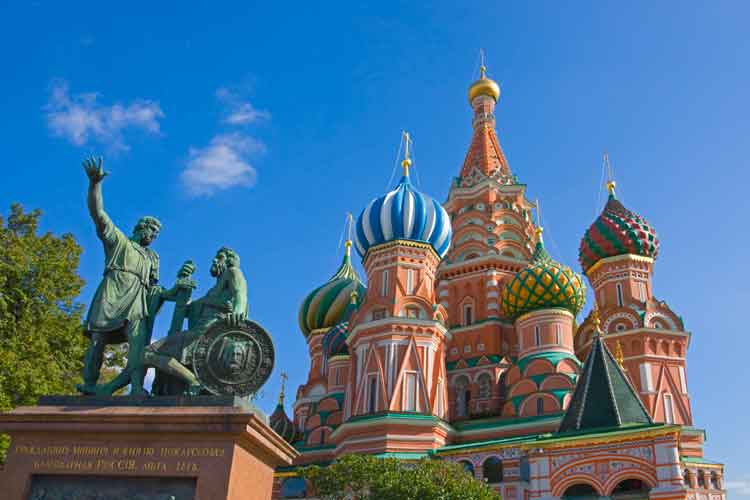St. Basil's Cathedral and monument in Red Square. Image by Keren Su / The Image Bank / Getty Images.