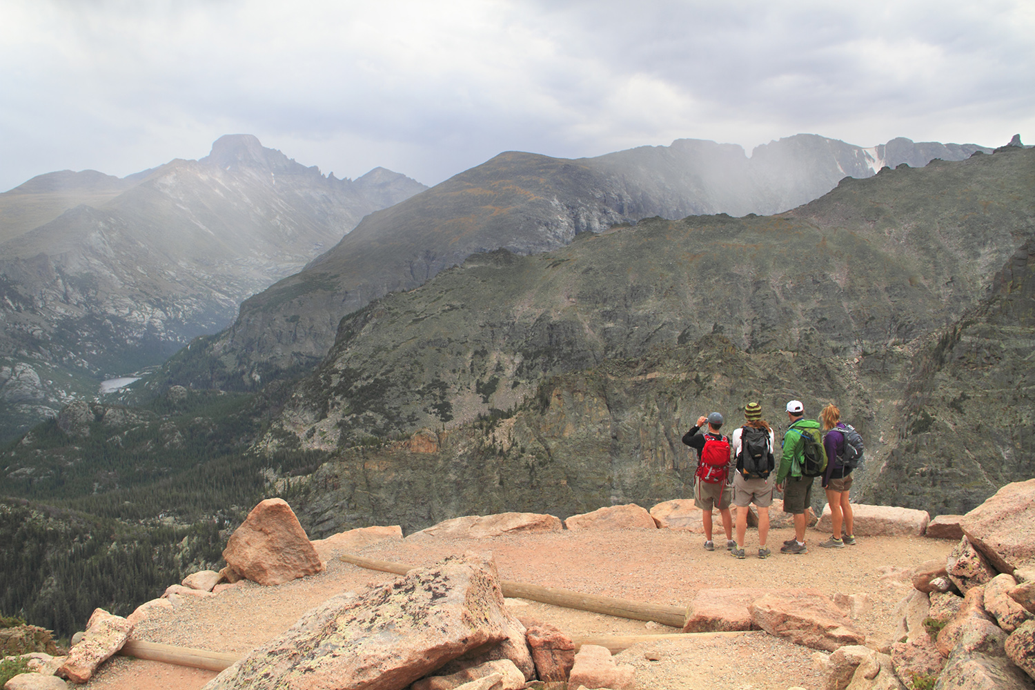 Allow your children to experience the world in a different way while backpacking. Image by John Kieffer / Photolibrary / Getty Images