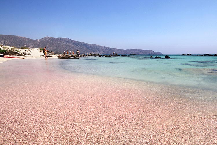 The pink sands of Elafonisi Beach, Crete. Image by Miguel Virkkunen Carvalho / CC BY 2.0