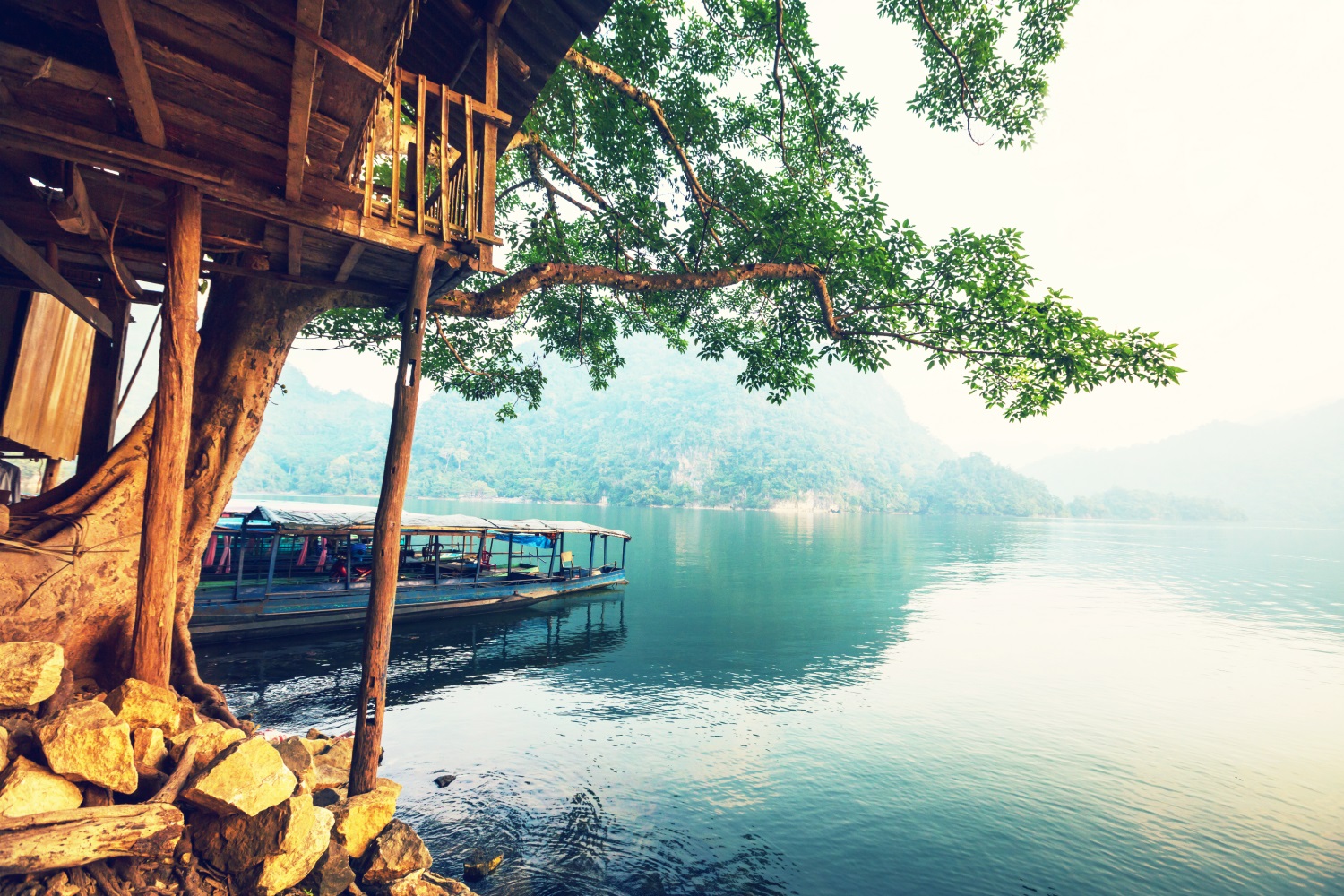 Tranquil waters at Ba Be National Park