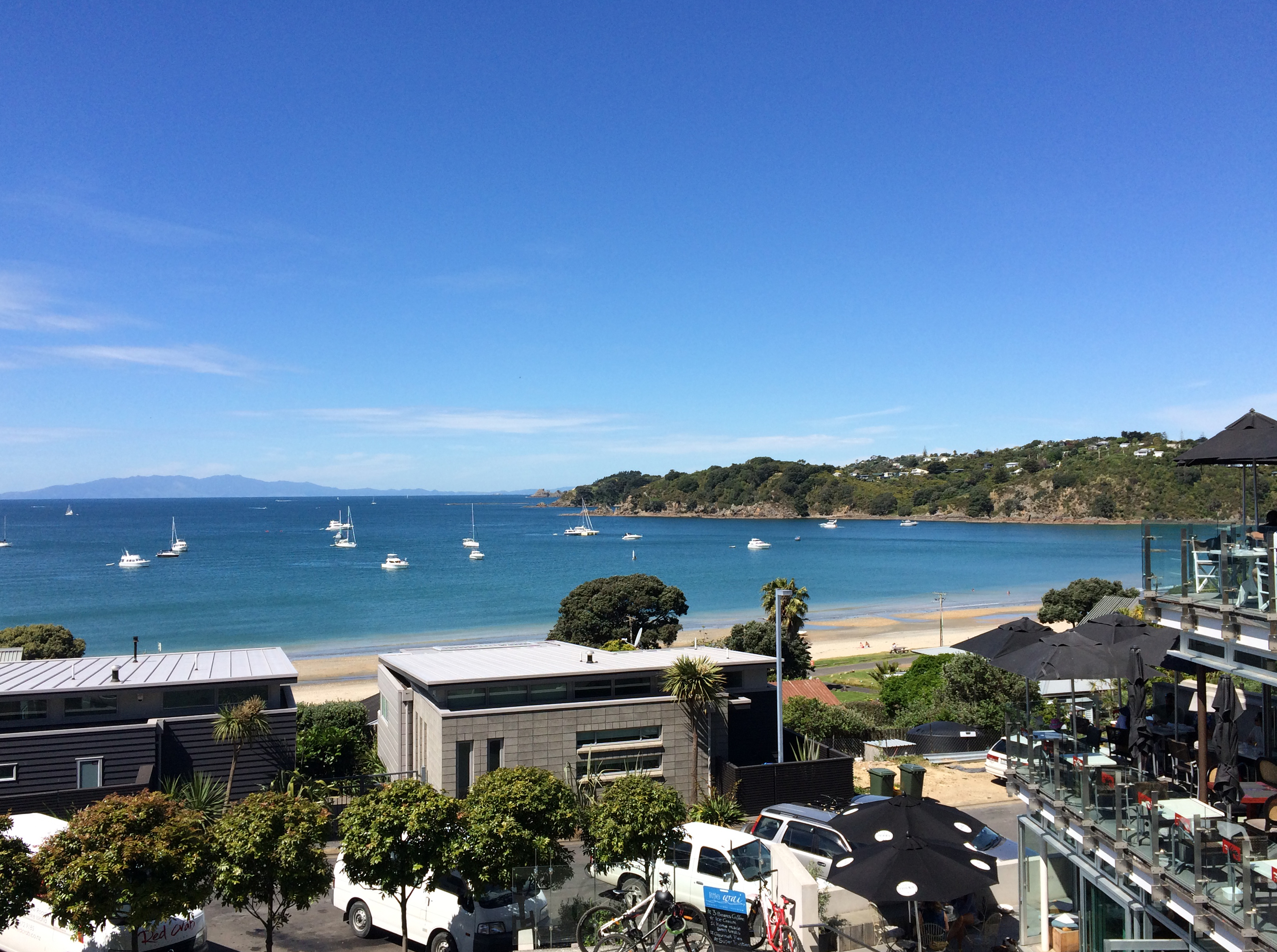 Oneroa with the Great Barrier Island in distance. Image by Peter Dragicevich / Lonely Planet