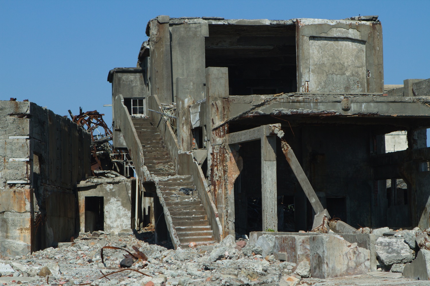 Stairway to nowhere, Hashima.