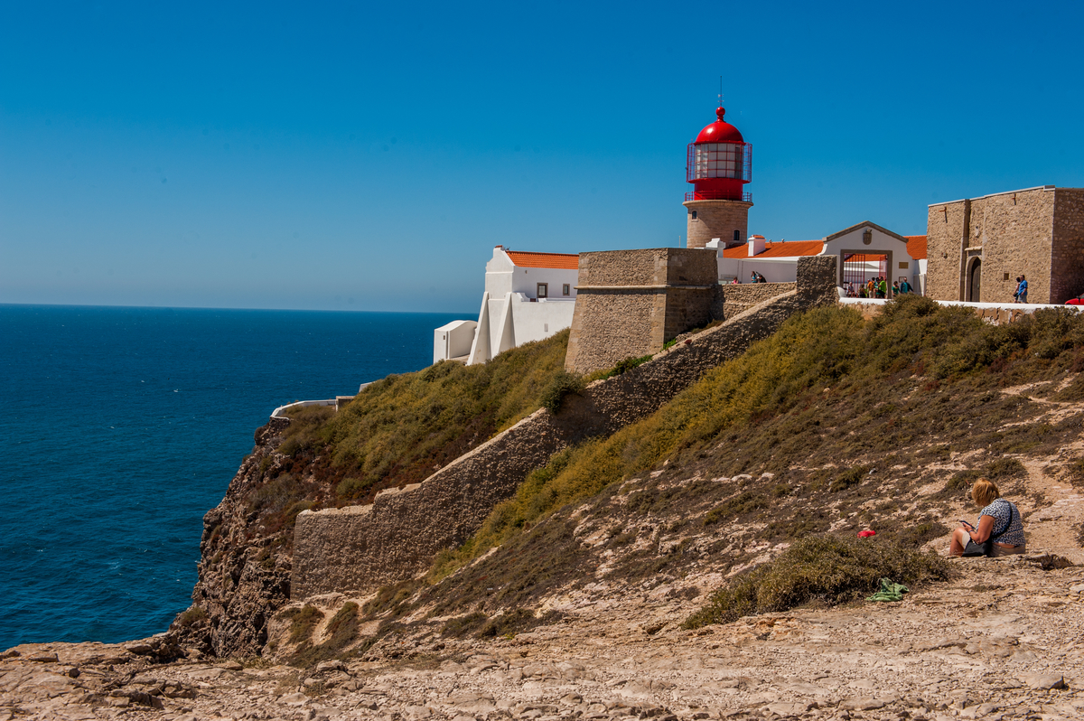 Cap St. Vincent's lighthouse. Image by Lola Akinmade Åkerström / Lonely Planet