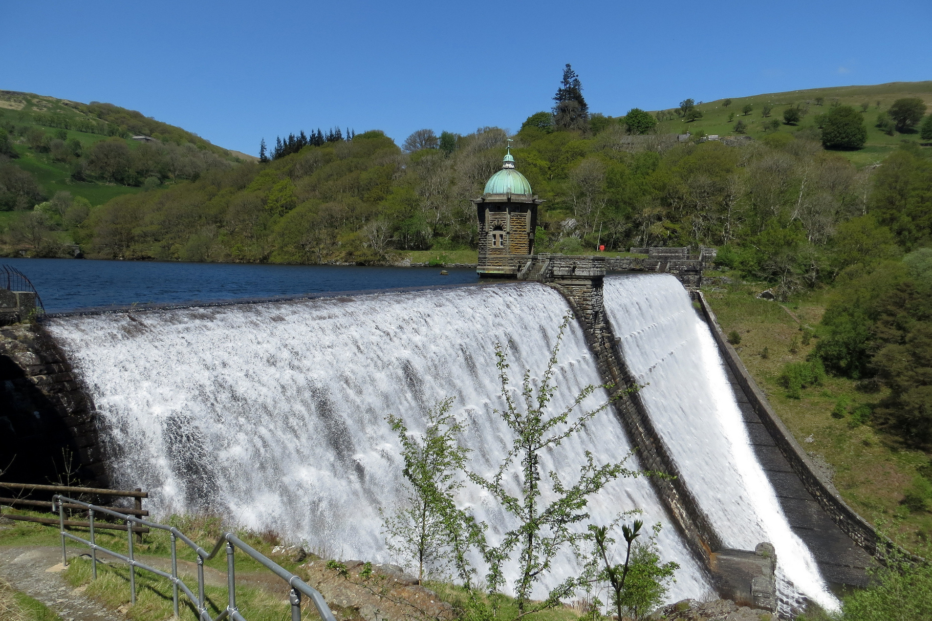 Pen-Y-Garreg Dam, the Elan Valley. Image by  Charles D P Miller / CC BY 2.0