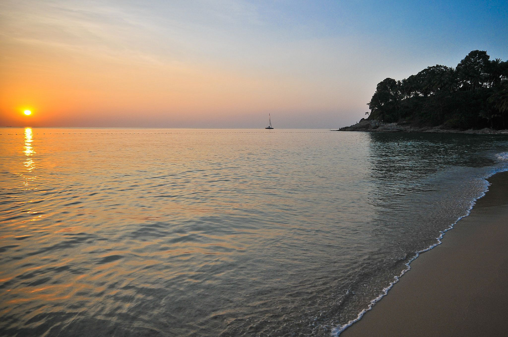 A decade on from the Boxing Day tsunami, Phuket has made a heartening recovery. Image by Mark Leo / CC BY 2.0