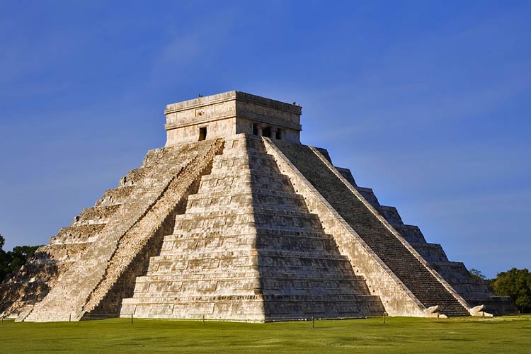 The Pyramid of Kukulcán at Chichén Itzá, Mexico. Image by Grand Velas Riviera Maya / CC BY-SA 2.0.