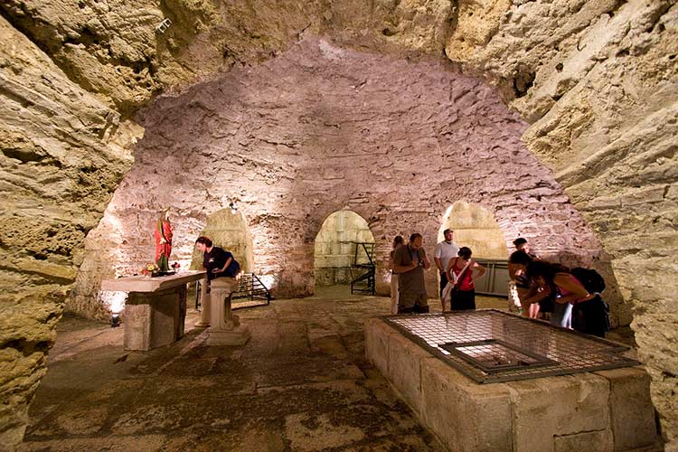 The cellars beneath Diocletian's Palace in Split. Image by Cesar Gonzalez Palomo / CC BY-SA 2.0.