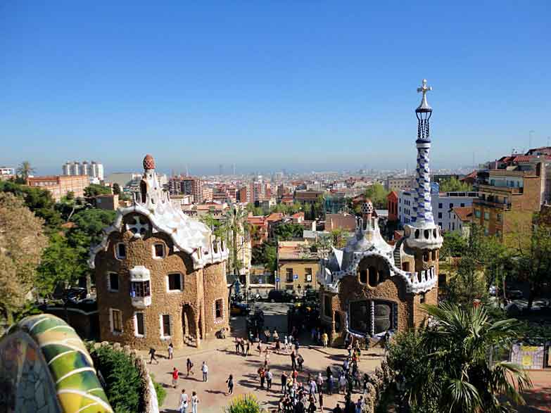 Parc Guell - Barcelona by Matt Stabile. CC BY 2.0.