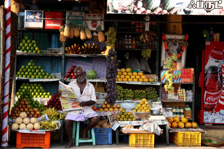 Fruit stall in Mylapore, Chennai. Image by  Sudhamshu Hebbar / CC BY 2.0.