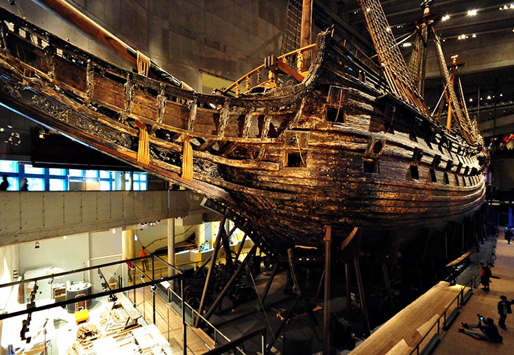 The mighty hull of Sweden's most notorious maritime failure, the Vasa. Image by Tiberio Frascari / CC BY-SA 2.0