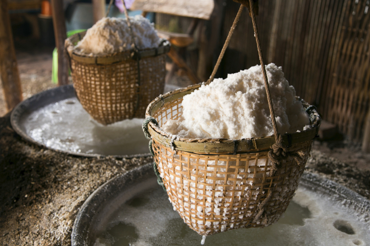 rock-salt-production-at-ban-bo-luang-image-by-NapapatK-getty-images_cs