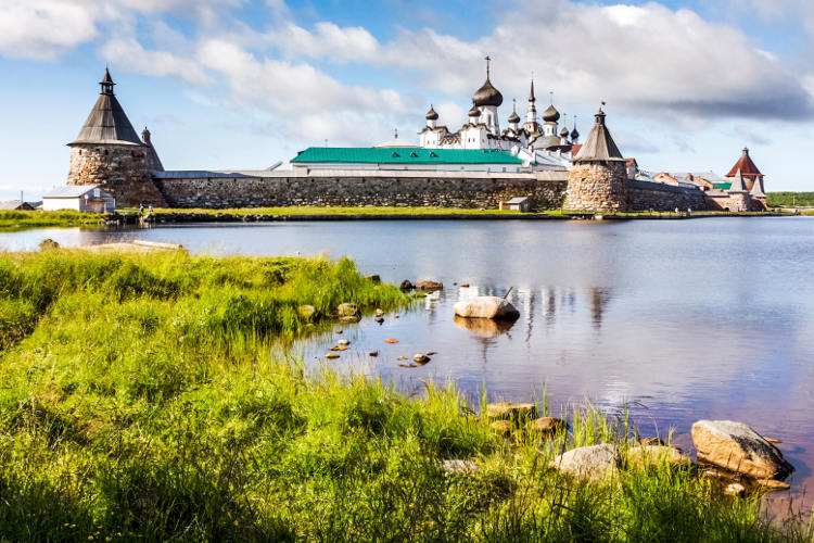 Russian Orthodox Solovetsky Monastery in Solovetsky Islands.  Image by Mordolff  / Getty Images