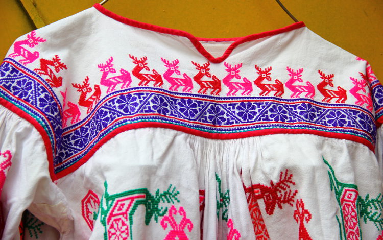 Huipiles are traditional outfits for indigenous women in Mexico. Image by Phillip Tang / Lonely Planet