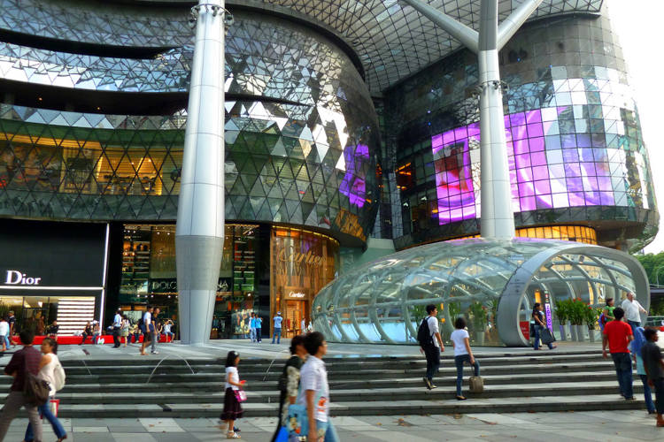 Orchard Road, Singapore. Image by Leong Him Woh