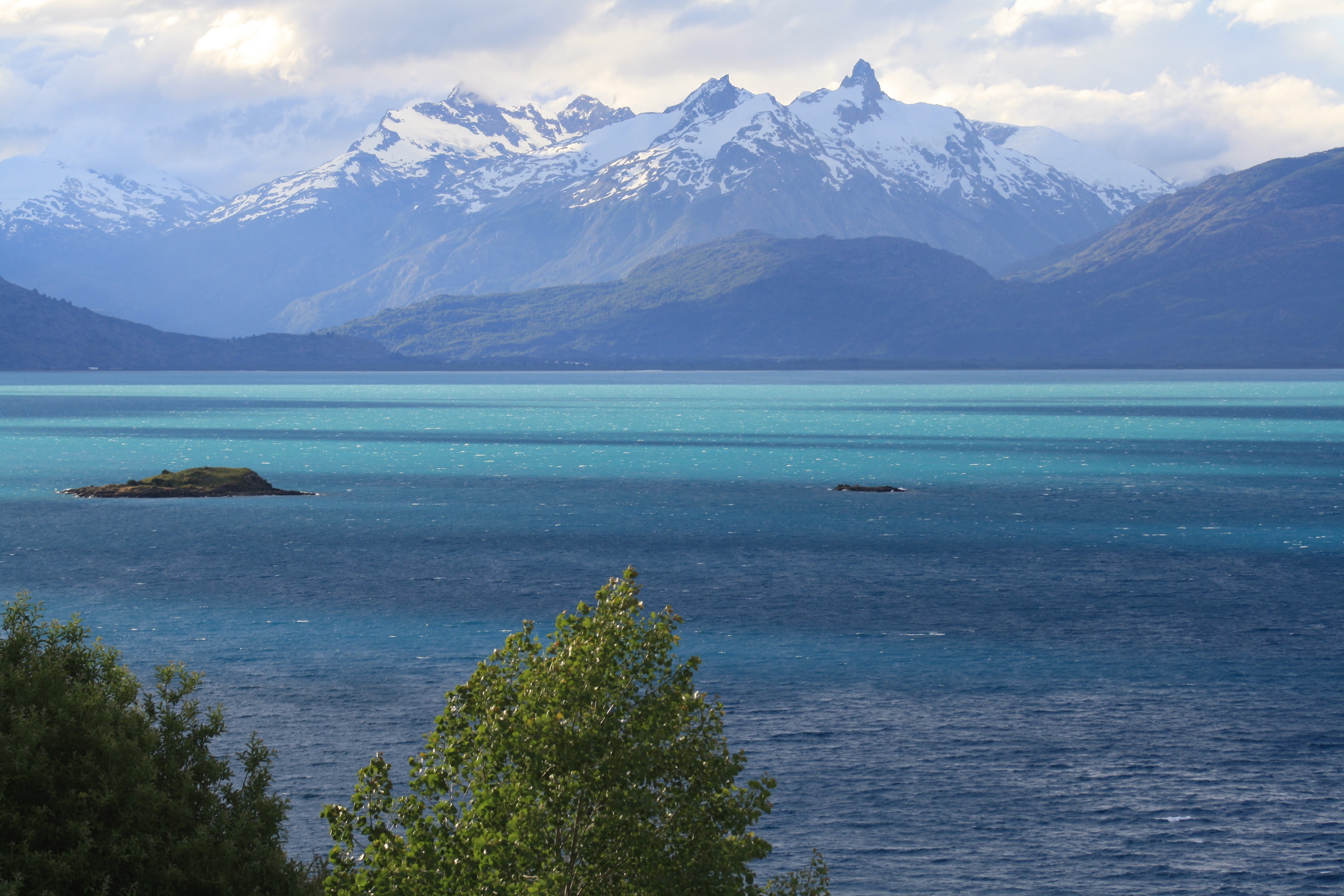 Lago General Carrera © Carolyn McCarthy