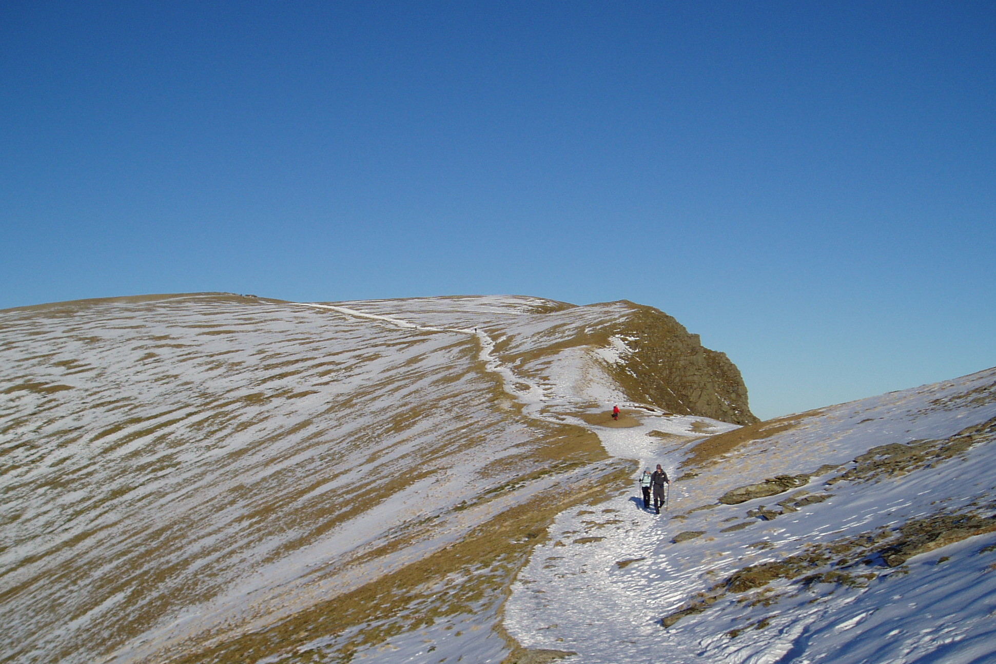 Helvellyn is a serious ascent, especially in winter conditions. Image by Steve Cadman / CC BY-SA 2.0