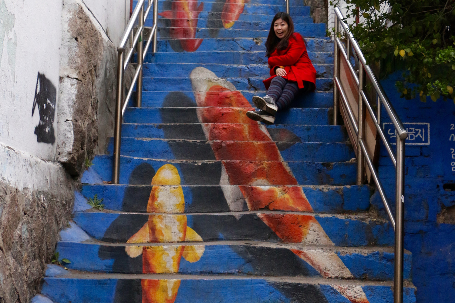 Mural on steps of Ihwa Maeul. Image by Simon Richmond / Lonely Planet