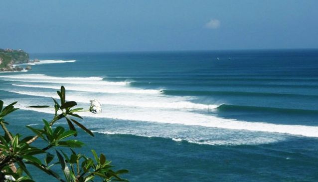 Bali Surfing