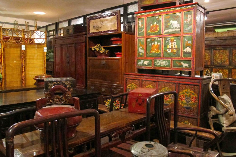Asian Antique Furniture Shop in Singapore
