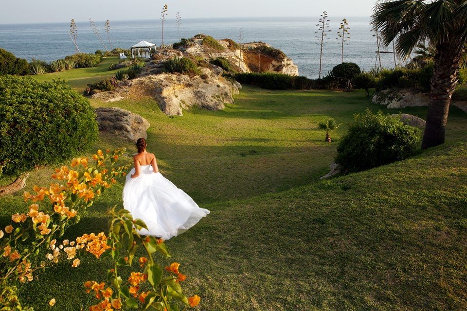 Top 10 reasons to get married in Algarve